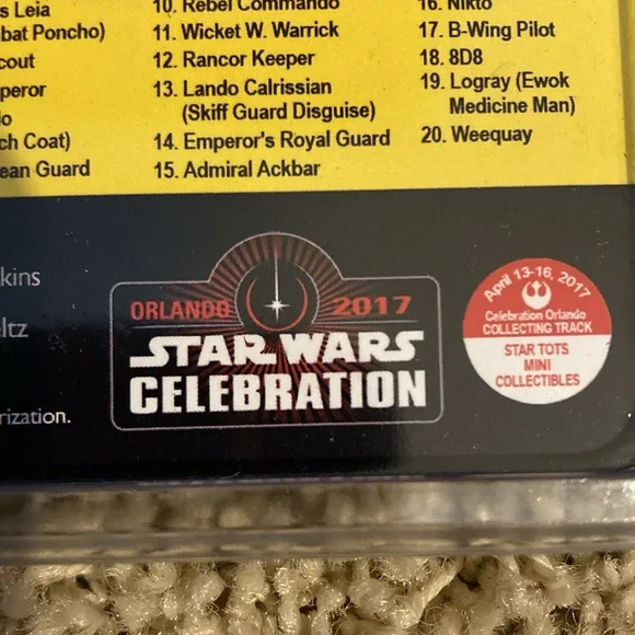 *New* Star Wars Celebration Emperor’s Royal Guard StarTots - Picture 4 of 4